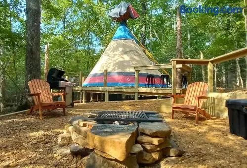 Shawnee Dreams TIPI - Image 1