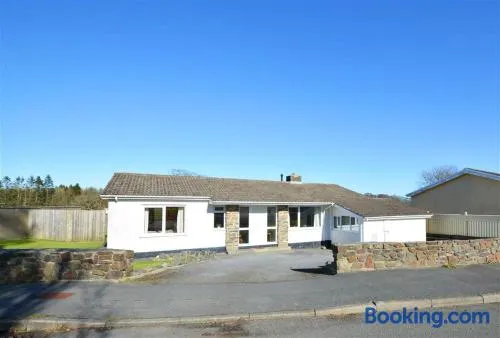 4 Bed in Saundersfoot oc-pw547a - Image 1