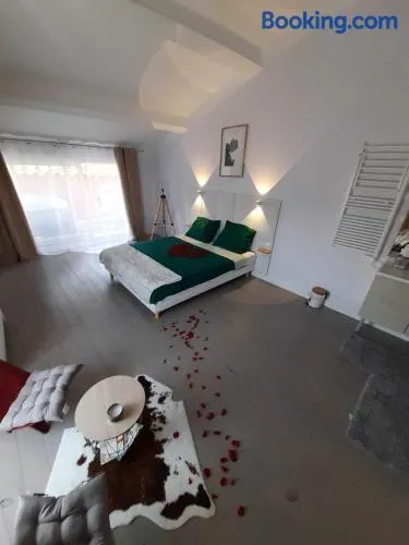 Love Room Mas J des sens - Image 1