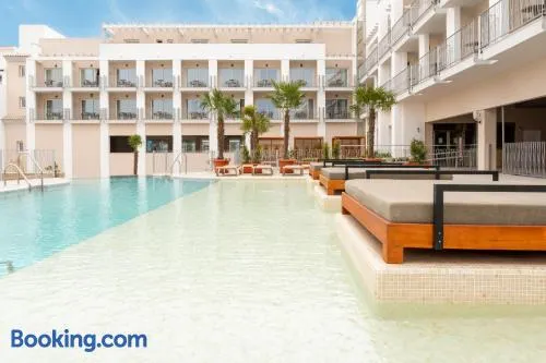 Event Tarifa by QHotels - Adults Recommended - Image 1