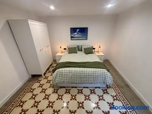 Apartamentos_Lovely_Rooms_Vic - Image 1
