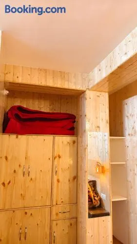 Naggar cottage for couples - Image 1