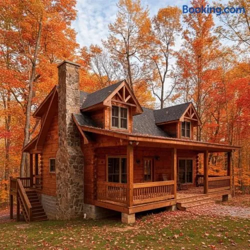 Turkey Creek Cabin Rentals #1 at Tims Ford lake Tullahoma - Image 1