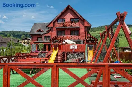 Winter & Summer Resort - Image 1