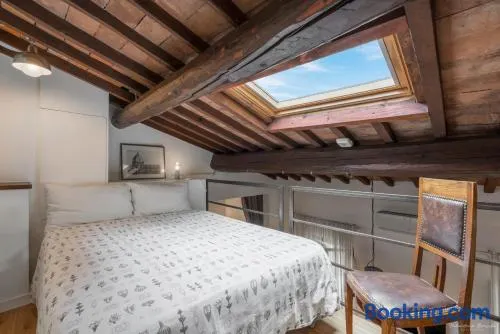 Florence Star Apartment - Image 1