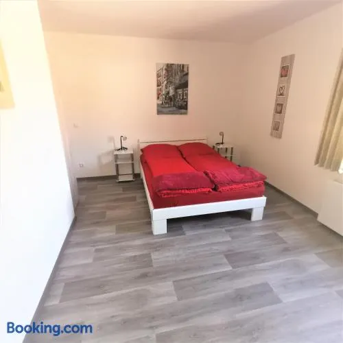 Apartment außen Pfui innen Hui - Image 1