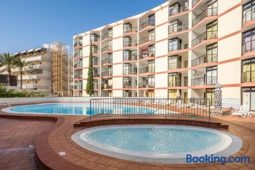 RT-Apartamentos Guinea - Image 1