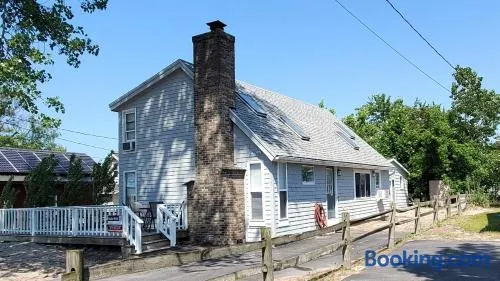 The Family Anchor Beach House at Sodus Point - Image 1