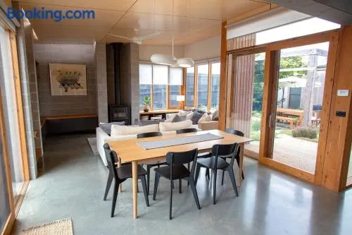 Annies Beach House - Image 1
