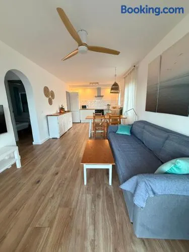 Ca la Marta apartamento con piscina y jardín a 150m de la playa - Image 1