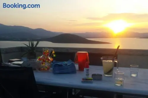 Secluded house with great view and private beach - Image 1