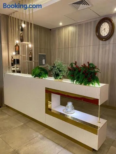 فندق 180 للوحدات السكنيه المفروشة - Image 1