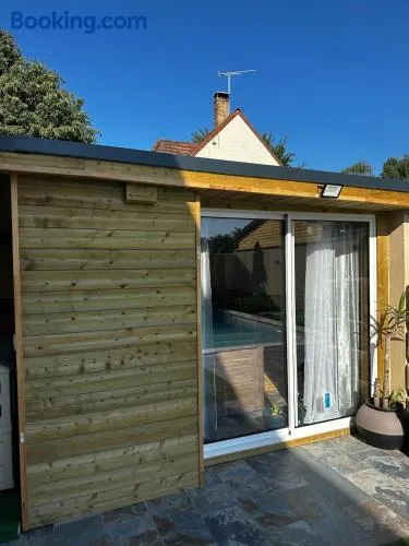 Sauna et jacuzzi privatifs - Image 1