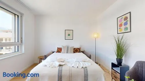 A cosy and bright studio in Sion - Image 1