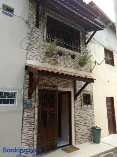 LINDO CHALÉ NO CENTRO DE GUARAMIRANGA - Image 1