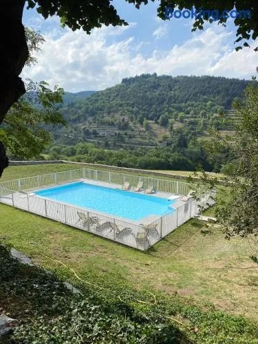 Manoir majestueux à Satillieu avec piscine privée - Image 1