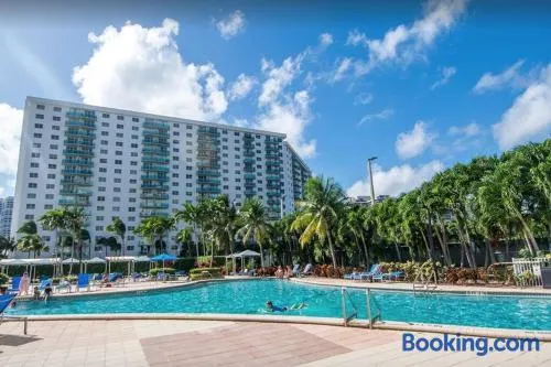 Beautiful Apartment in Sunny Isles STR-01432 - Image 1
