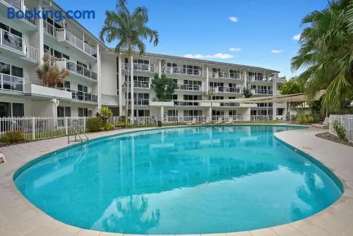 Spindle Cowrie Apartments Palm Cove - Image 1