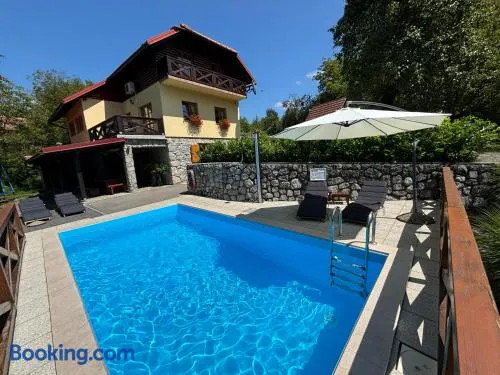 Gorski kotar , Kuća za odmor Kratohvil - Image 1