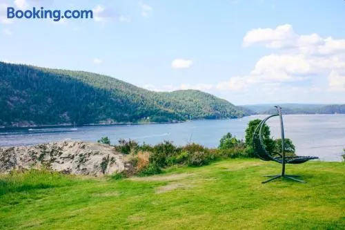 Modern cabin with a panoramic view of the Oslo Fjord - Image 1