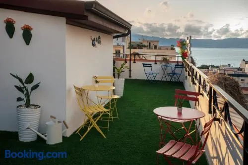 B&B Fuori Squadro - In Centro Città - Terrazza Relax vista Mare - Image 1