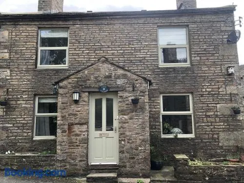 Rose Cottage. Family home on the river - Image 1