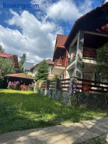 RED HOUSE Sinaia - Image 1