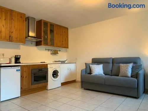 Studio 2* avec WiFi et Animaux admis pour 2 à Brides-les-Bains - Image 1