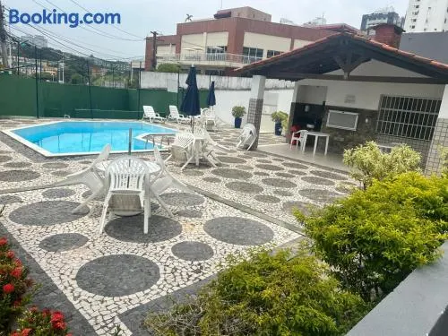Apartamento em Salvador, Quartos com ar condicionados - Image 1