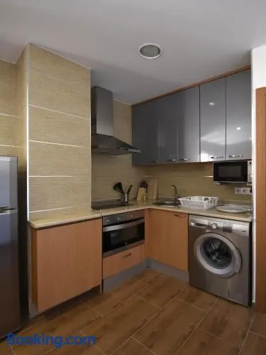 Apartamentos La Rocanda - Image 1