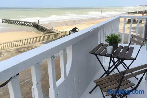 Appartement front mer proche omaha & utah beach - 2 - Image 1