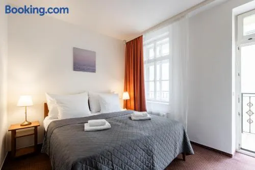 Hotel KARLIN HOUSE - Image 1
