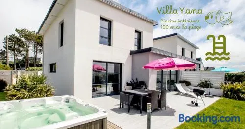 Villa Yana Bretagne Piscine Intérieure partagée et Spa Privatif 100m de la Plage - Image 1