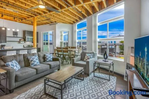 Tracyton Condo #202 - Image 1