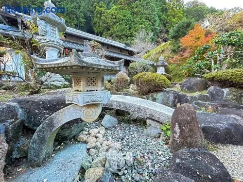 奈良東大寺から車で約10分 近鉄奈良駅から車で約12分 福宿 - Image 1