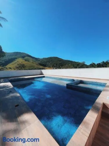 Sítio com piscina incrível - Image 1