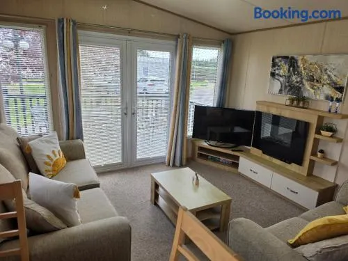 8 birth Diamond rated Caravan, en-suite, with decking at Parkdean resorts, Southview holiday park - Image 1