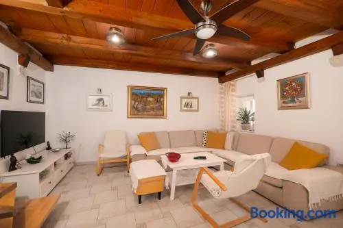 Traditional Dalmatian House Tina - Image 1