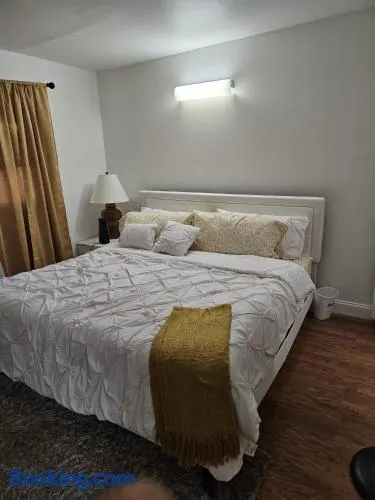 Exquisite Haven - Image 1