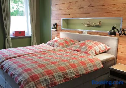 viel Platz, 1-2 große Schlafzimmer, Küche mit Essplatz, Balkon, nahe Centro & Arena - Image 1
