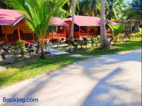 Island & Blue Resort - Image 1