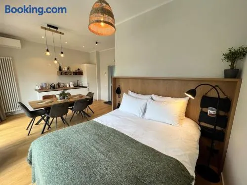 Nice Albatross apartment with a balcony by the sea - Image 1