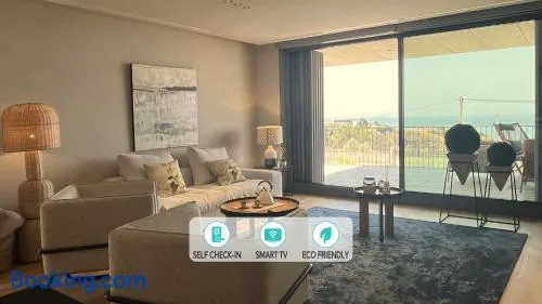 Ocean View Luxury Retreat - Image 1