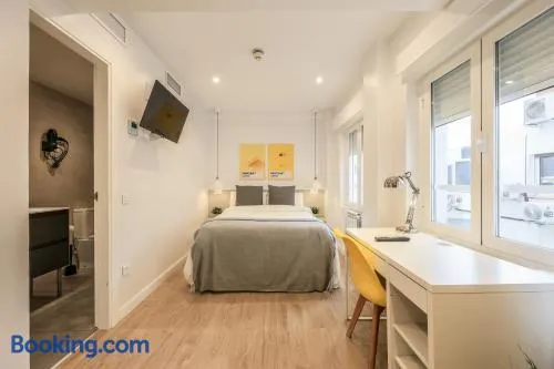 AmazINN Madrid Chamberi - Image 1