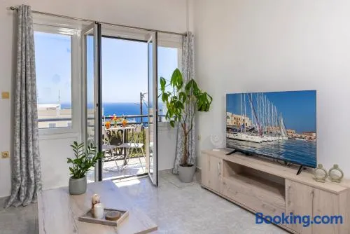 Aquaview Apartment - Image 1