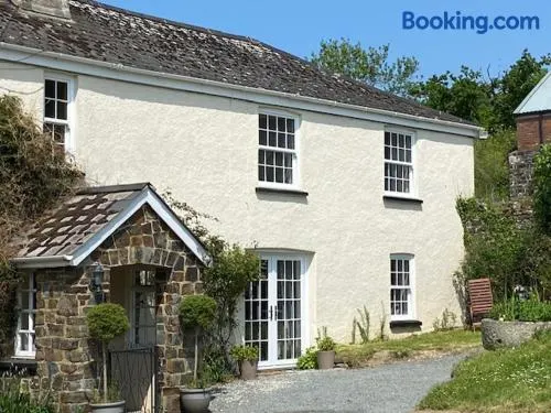 The Cottage - Image 1