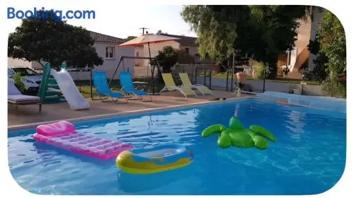 Maison 6 pers avec piscine - Image 1
