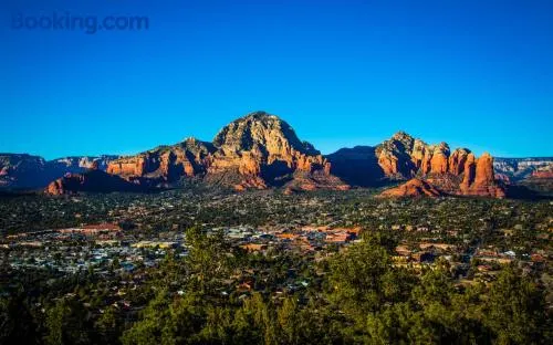 Verde Valley Lawn Cottage 10 - Image 1
