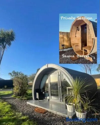 Trá na Mbó Glamping Pod - Copper Coast Glamping Pods - Image 1
