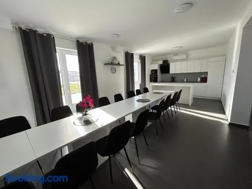 Laura Apartmanház - Image 1